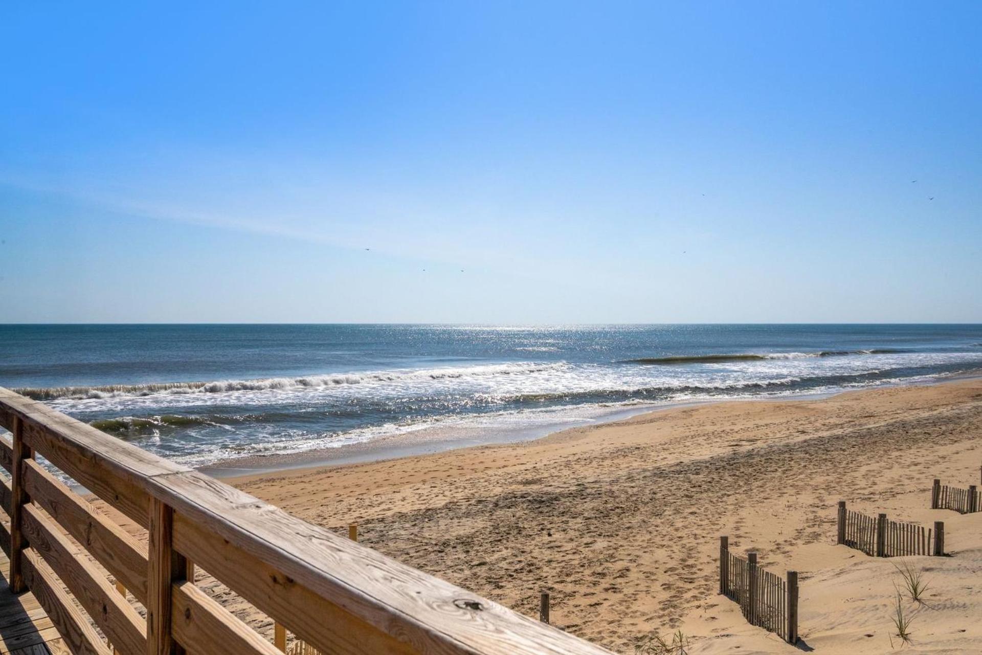 4102 Pelicans Perch: The Iconic Obx Oceanfront Kitty Hawk Dış mekan fotoğraf